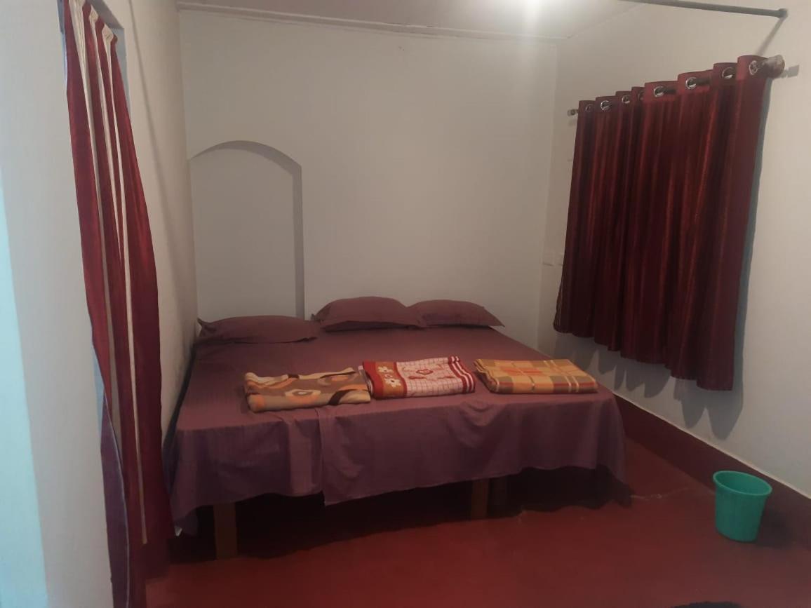 Spinson Home Stay 马迪凯里 外观 照片