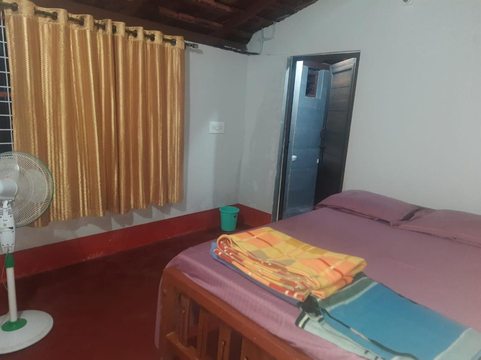 Spinson Home Stay 马迪凯里 外观 照片